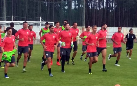 El Marbella FC ya entrena en Portugal en su concentración de cinco días