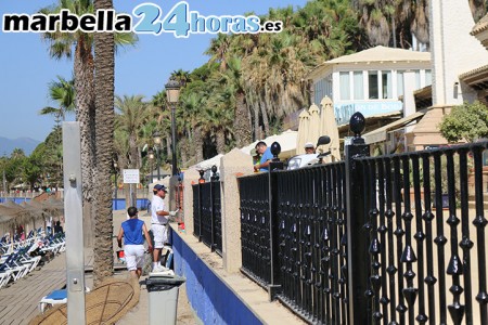 Importante mejora de 4.000 metros de barandilla en el paseo marítimo