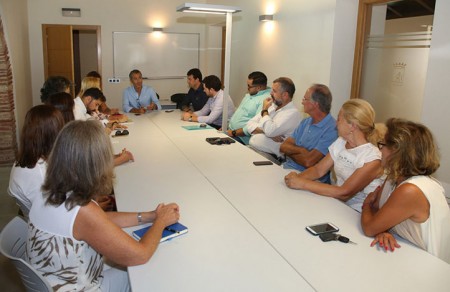 El bipartito pone en marcha otro plan, ahora para reactivar el comercio