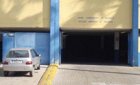 El PP deja en evidencia a Osorio con un plan para retirar coches abandonados