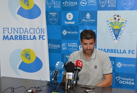 Estévez: "Ganar al Cartagena es importante para dar estabilidad al entorno"