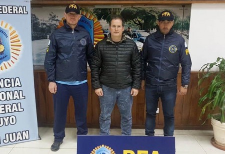 Piden también la extradición de Carlos Fernández por una causa urbanística