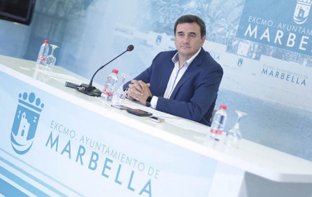 El PP denuncia contratos "fraudulentos" a un bufete en el Palacio de Congresos