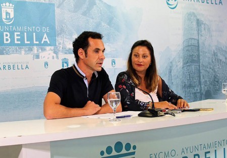 IU considera que el aumento de cargos de confianza de OSP colisiona con la ley