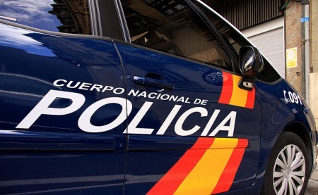 Detenido un hombre por atracar con un cuchillo un bazar chino en Marbella