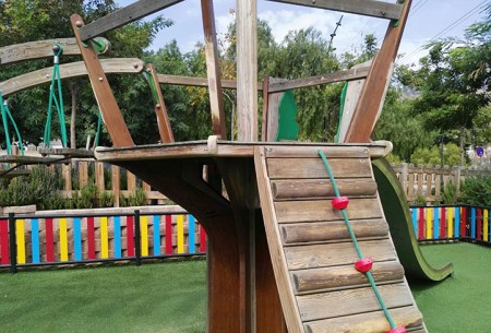 El Ayuntamiento actuará en las áreas de juegos infantiles en los parques