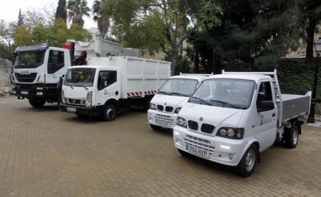 Marbella suma 23 vehículos de limpieza con el plan que dejó el tripartito