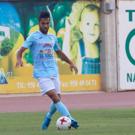 Velasco marca en la goleada de un El Ejido que se aleja del peligro