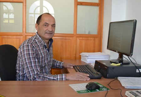"Rafael Piña ha convertido San Pedro Alcántara en su cortijo privado"