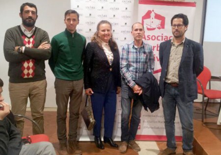 Marbella Activa presenta su nuevo libro sobre la naturaleza del municipio