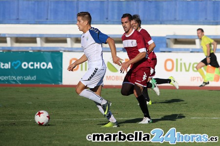 El Marbella buscará este domingo su primera victoria en San Fernando