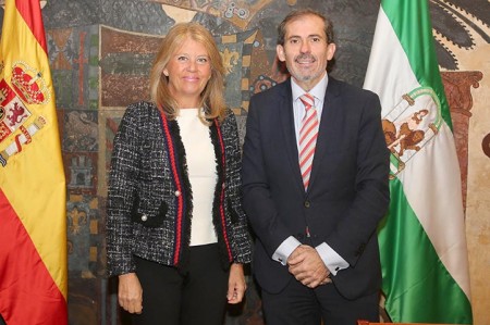 Un acuerdo con el Colegio de Abogados abaratará a Marbella litigios de tráfico