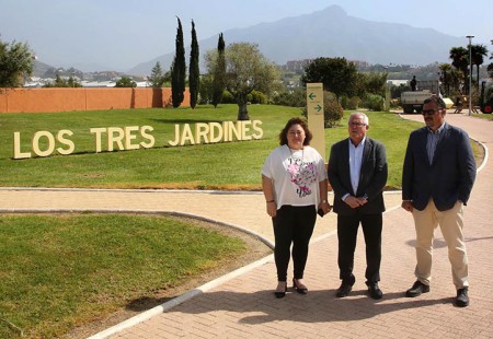Piña descarta inicialmente a Aspandem para mantener Los Tres Jardines