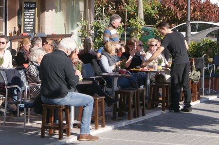 El paro baja en Marbella en abril menos que en el mismo mes de 2017