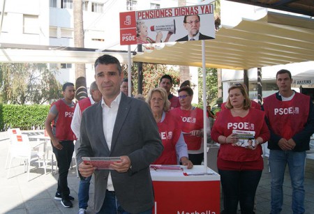 El PSOE pone en marcha una campaña a favor de las pensiones dignas