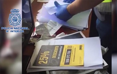 Cinco detenidos en Marbella por estafar 500.000 euros con la venta de viviendas