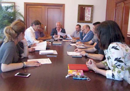 La Mesa de Desarrollo Social en San Pedro pide más subvenciones