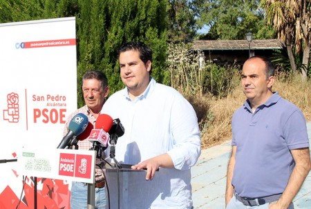 El PSOE denuncia obras "paralizadas" en deportes en Nueva Andalucía