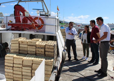 IU reclama el dragado "urgente" del puerto de La Bajadilla en Marbella