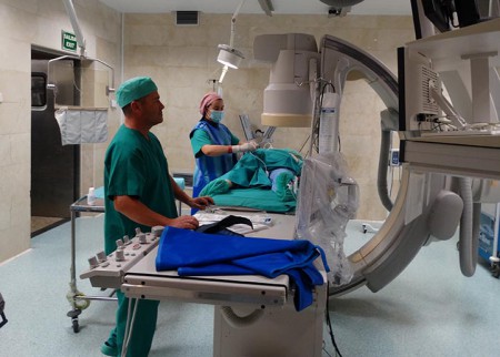 El Hospital Costa del Sol mejora su equipo de hemodinámica y vascular