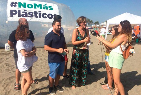 Podemos Marbella-San Pedro declara la guerra al plástico en la Costa del Sol