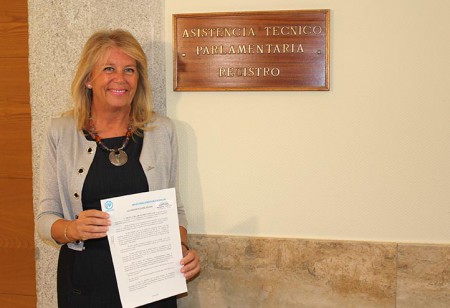 La alcaldesa lleva a Madrid su campaña sobre los fondos de la corrupción
