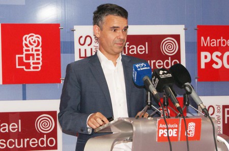 Bernal dice que el Gobierno traerá a Marbella las inversiones que el PP negó