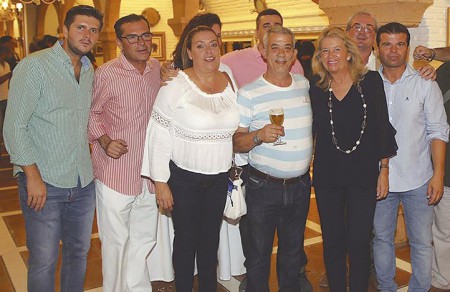 El Ayuntamiento gasta 15.000 euros en la fiesta para celebrar la escoba de oro