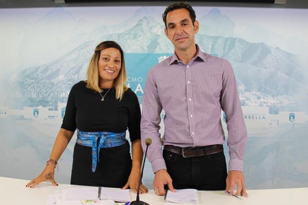 IU acusa al bipartito de formentar el clientelismo con subvenciones "a dedo"