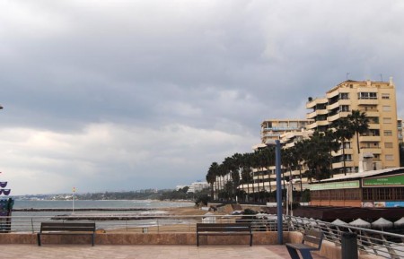 Alerta amarilla por lluvias y tormentas este martes en la Costa del Sol