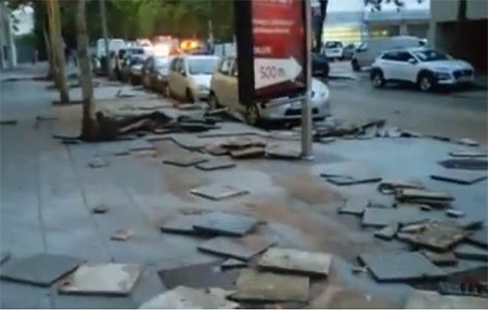 Marbella amanece con múltiples daños tras la tormenta de madrugada
