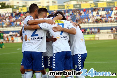El Marbella FC recibe a un Real Murcia sumido en una crisis institucional