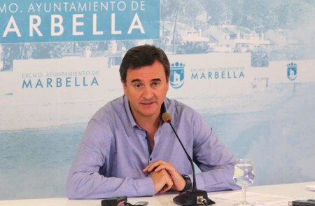 El bipartito aumenta las subvenciones a las asociaciones de vecinos