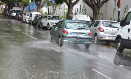 Nueva jornada de intensas lluvias con más de 40 litros en Marbella