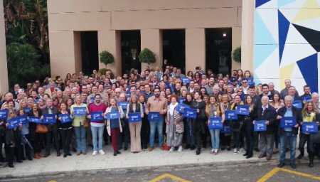 El PP de Marbella busca voluntarios en WhatsApp para movilizar al electorado