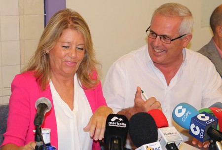 Los trabajadores estallan por el reparto de sobresueldos en el Ayuntamiento