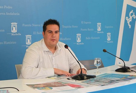 El PSOE pide a Osorio que "no tape las vergüenzas" a Piña y Midón