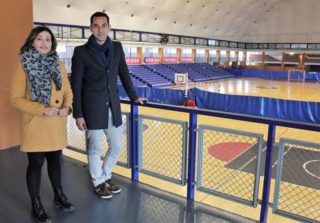 IU critica que se anulen en marzo las actividades en el pabellón de San Pedro