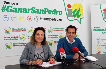 IU critica las políticas de "despilfarro" y de "pan y circo" de Rafael Piña