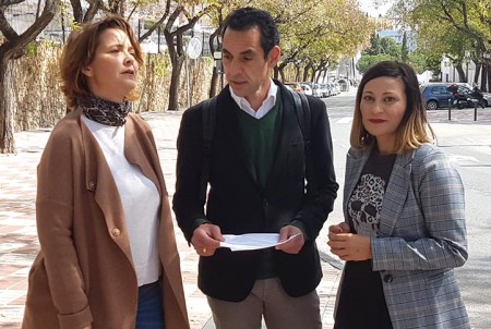 IU reclama mejoras en instalaciones educativas y sanitarias en Leganitos