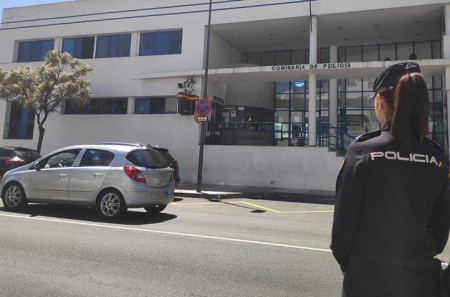 Tres detenidos en Marbella por un robo tras amenazar con un destornillador