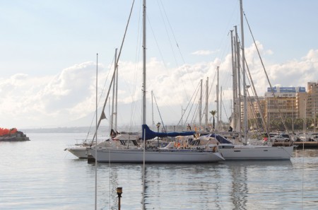 El PSOE pide que la arena dragada se utilice para regenerar playas