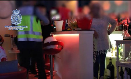 Detenidos 21 miembros de una red de explotación sexual en Marbella