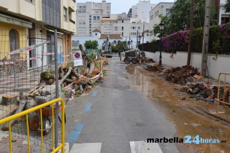 El PP estrena su mayoría absoluta privatizando la dirección de ocho obras