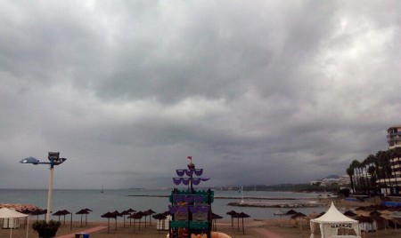 Alerta amarilla por lluvias y tormentas este viernes en la Costa del Sol