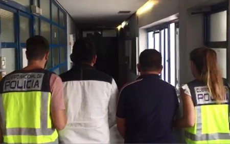 Tres detenidos en Marbella por golpear a un joven en la cara hasta desfigurarlo