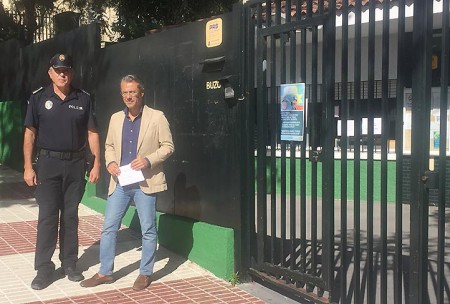 La Policía Local de Marbella vigilará los 47 centros educativos del municipio 