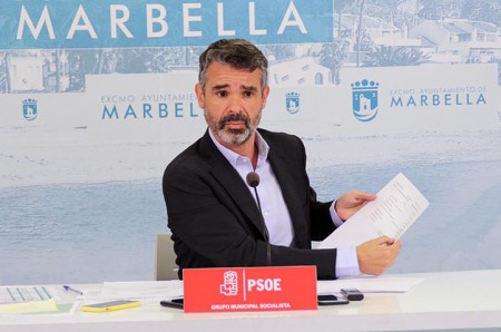Bernal dice que los presupuestos 2020 de Marbella se olvidan de los barrios