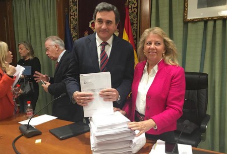 El PP aprueba los presupuestos de Marbella con el rechazo de la oposición