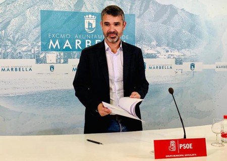 El PSOE acusa a Muñoz de no defender a Marbella para que la Junta invierta